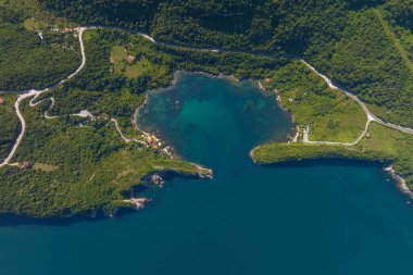 Gideros körfezi manzaralı, Cide, Kastamonu, Türkiye, ayrıca Genoese tarihli Karadeniz 'in en güzel doğal körfezi.