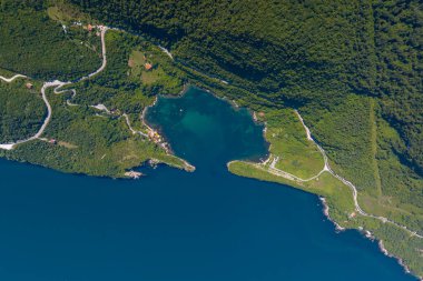 Gideros körfezi manzaralı, Cide, Kastamonu, Türkiye, ayrıca Genoese tarihli Karadeniz 'in en güzel doğal körfezi.