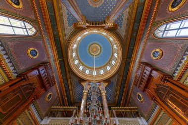 İstanbul, Türkiye, 11 Eylül 2023: Sultan Abdulhamid tarafından Beşiktaş 'ta inşa edilen Yıldız Hamidiye Camii, (Türk Yıldız Hamidiye Camisi, Beşiktaş, İstanbul))