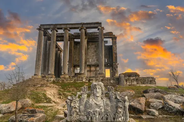 Die Antike Stadt Aizanoi Und Der Zeustempel Adarhisar — Stockfoto