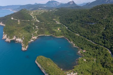 Gideros körfezi manzaralı, Cide, Kastamonu, Türkiye, ayrıca Genoese tarihli Karadeniz 'in en güzel doğal körfezi.