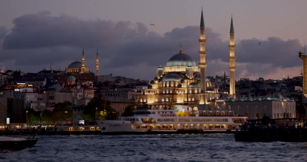 Новая Мечеть Yeni Cami Стамбул Турция — стоковое видео