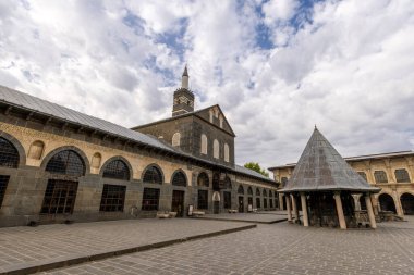 Diyarbakır 'ın merkezi Büyük Cami Manzarası (Ulu Cami),