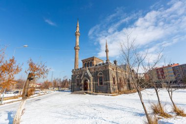 Kilise olarak inşa edilen Fethiye Camii (Aleksandr Nevski Kilisesi), Anadolu 'nun Doğu Bölgesi' nin sembollerinden biridir..