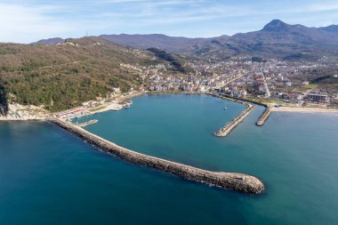 Kastamonu Province, Cide District offers a unique view with its large beach and greenery