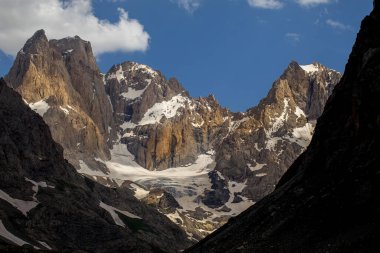cilo dağları, hakkari, yüksek dağlar ve bulutlar, cennet ve cehennem vadisi
