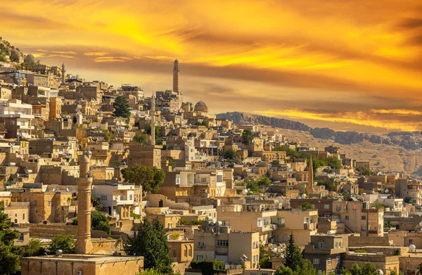 stock image Ancient and stone houses of Old Mardin (Eski Mardin) with Mardin Castle, Located South Eastern of Turkey