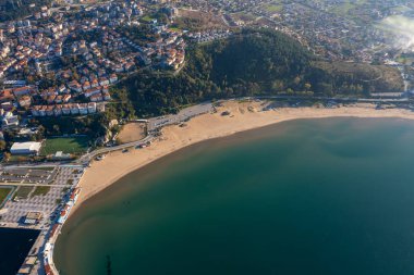 İstanbul ilinin liman ve sahil manzarası, ile İlçe