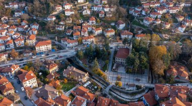 Bolu 'nun güzel bölgesi Goynuk ve tarihi Osmanlı evlerinin manzarasıdır..