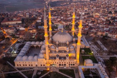 Edirne 'de Selimiye Camii dış görünüşü. Edirne Osmanlı İmparatorluğu 'nun başkentiydi..