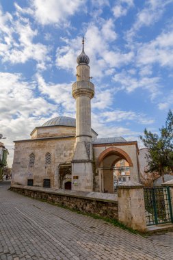 Sahabettin Paşa Camii (Kirazlı Camii). 15. yüzyıl Osmanlı mimarisi.