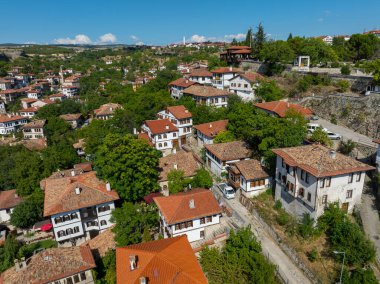 Safranbolu 'daki geleneksel Osmanlı Evleri. Safranbolu UNESCO Dünya Mirası Alanı. Eski ahşap köşkler Türk mimarisi. Safranbolu manzara görüntüsü.