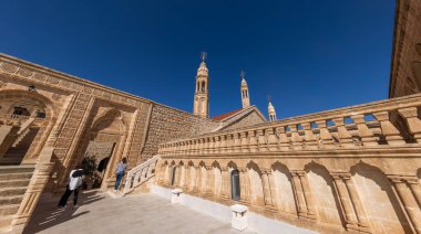 Midyat, Mardin'deki Mor Gabriel Manastırı. Türkiye. Mor Gabriel Manastırı, dünyada hayatta kalan en eski Süryani Ortodoks manastırıdır..