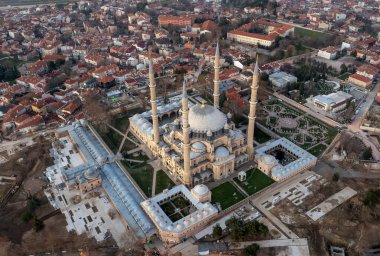 Edirne 'de Selimiye Camii dış görünüşü. Edirne Osmanlı İmparatorluğu 'nun başkentiydi..