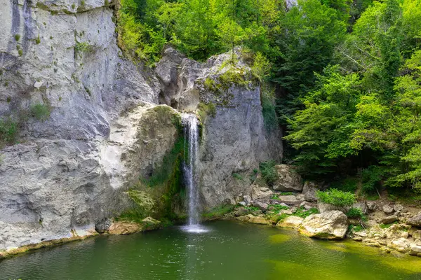 Kre Dağları Ulusal Parkı 'ndaki Ilca Şelalesi' nin hava manzarası, Türkiye
