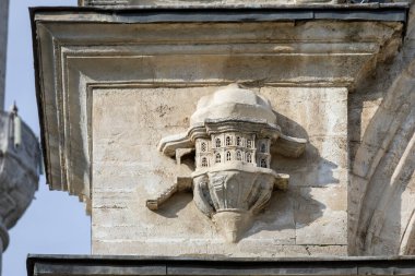 İstanbul, Türkiye 'deki Buyuk Selimiye Camii' ndeki kuş evi