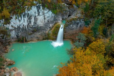Kre Dağları Ulusal Parkı 'ndaki Ilca Şelalesi' nin hava manzarası, Türkiye