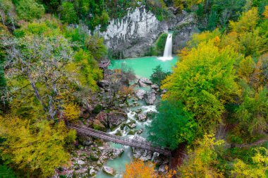 Kre Dağları Ulusal Parkı 'ndaki Ilca Şelalesi' nin hava manzarası, Türkiye