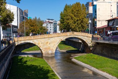 Kastamonu, Turkey. October 26, 2024: The historical Nasrullah Bridge in Kastamonu, Turkey, was built in 1501. clipart