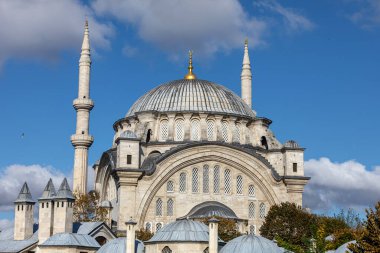 İstanbul 'un Fatih ilçesine bağlı Osmanlı İmparatorluğu Nuruosmaniye Camii camii