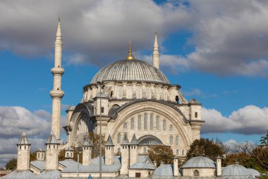 İstanbul 'un Fatih ilçesine bağlı Osmanlı İmparatorluğu Nuruosmaniye Camii camii