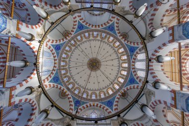 İstanbul 'daki Rustem Pasa Camii' nin içi. Meşhur Rustem Paşa camii. Iznik mavisi fayanslar. Rustem Pasa Camii Çok güzel ve klasik