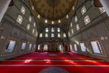 Safranbolu ilindeki İzzet Paşa Camii, Türkiye.