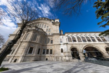 A beautiful view of the Nuruosmaniye Camii, the mosque near the Grand Bazaar in Istanbul, Turkey clipart