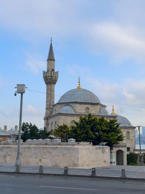 kdar Bölgesi, Salacak yürüyüş yolu ve emsi Paşa Camii