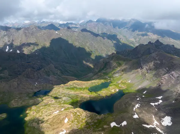 Ispir Yedigoller, Türkiye 'nin el değmemiş coğrafyalarından biri olan Ovit Dağı' nın güney yamaçları, volkanik gölleriyle keşfedilmesi gereken bir bölge. Erzurum, Türkiye.