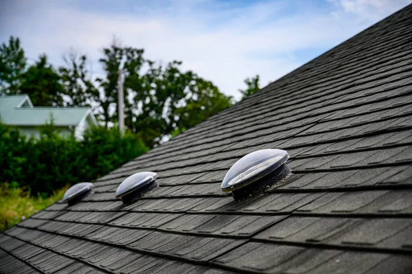 Dome Shaped Solar Tube Skylight Asphalt Shingle Roof High Quality — Stok fotoğraf