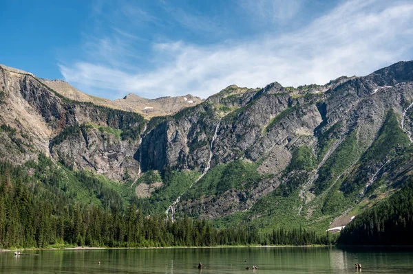 Shoreline View Avalanche Lake Glacier National Park High Quality Photo — Stockfoto