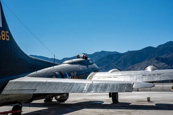 Palm Springs California Usa 2022 Open Hanger Met Vliegtuigen Het — Stockfoto