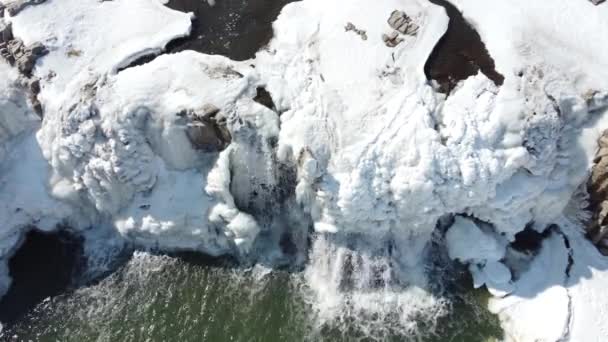 Vista Drone Sioux Falls Park Com Neve Gelo Cobrindo Cachoeira — Vídeo de Stock