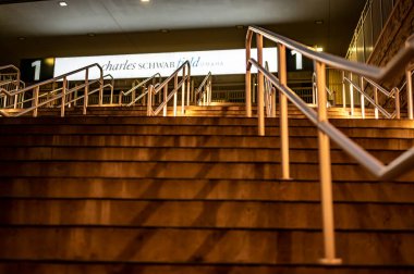 Omaha, Nebraska, ABD - 3.2023 - Charles Schwab beyzbol sahası, kolej dünya serisinin yeri. - Evet. Yüksek kalite fotoğraf