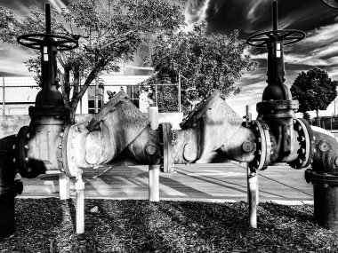 Sırt akışı önleyici su borusu ve çift tıkanma. Yüksek kalite fotoğraf