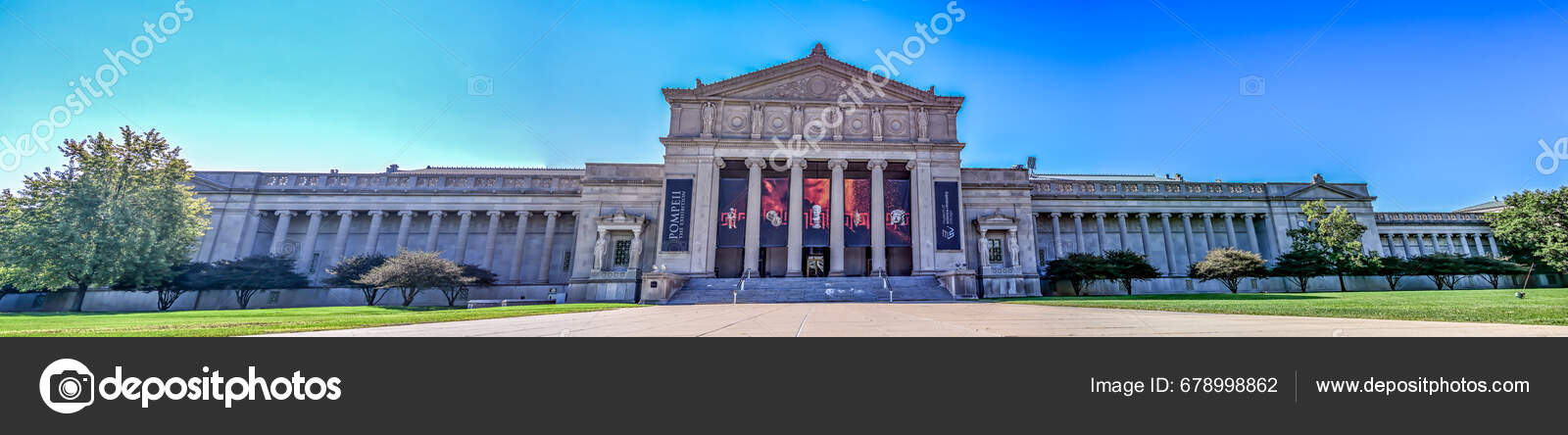 Chicago Illinois Usa 2023 Front Steps Leading Entrance Museum Science ...