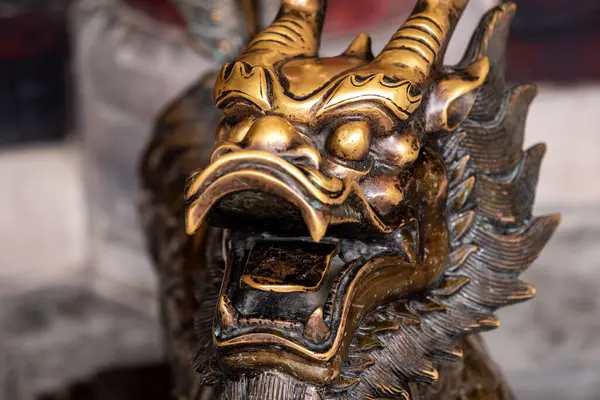 Statue Dragon Bronze Dans Temple Bouddhiste Daci Chengdu Province Sichuan — Photo