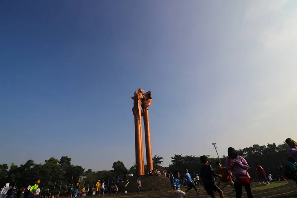 Bandung Jawa Zachodnia Indonezja Lipca 2022 Ludzie Wykonujący Różne Czynności — Zdjęcie stockowe
