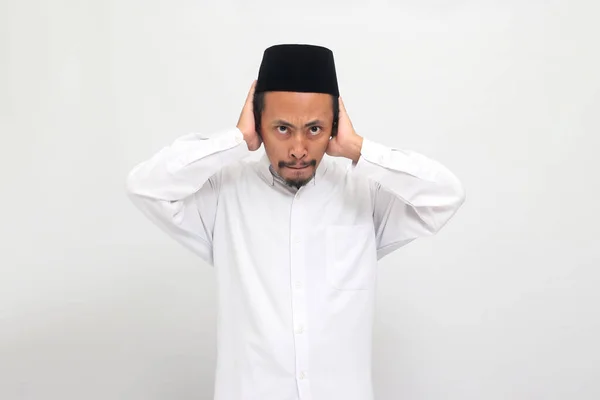 Egy Dühös Fiatal Indonéz Férfi Visel Songkok Vagy Peci Vagy — Stock Fotó