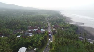 Bali 'nin GÖREVLİ Plajları DRON İLE SÜRÜNDÜR