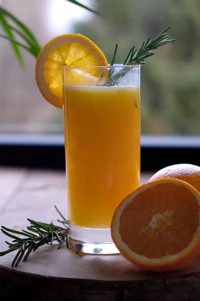 Świeżo Wyciśnięty Sok Pomarańczowy Szklance Wysokiej Jakości Zdjęcie — Zdjęcie stockowe