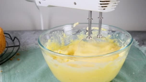 Fouetter Crème Pour Gâteau Des Images Fullhd Haute Qualité — Video