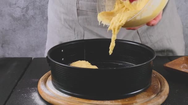 Těsto Přípravu Pekařství Kulinářská Kuchyně Whisking Egg Sugar Mouka Vysoce — Stock video