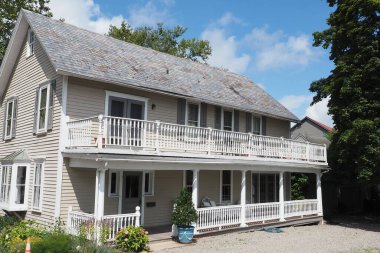 Burası Delaware Nehri 'nin kıyısında çok sayıda turistin ilgisini çeken tuhaf küçük bir kasaba..