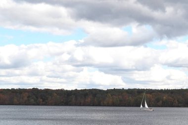 Parktaki manzara sonbahar sezonunda gerçekten çok güzel..