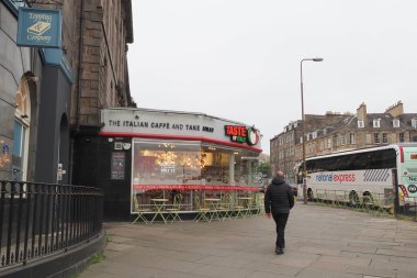 Edinburgh, İskoçya İngiltere 'de güzel ve manzaralı bir şehirdir..