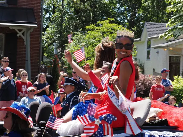 Bu Doylestown Anma Günü Geçidi, 150 yıldan uzun süredir ABD 'deki en eski geçit töreni..