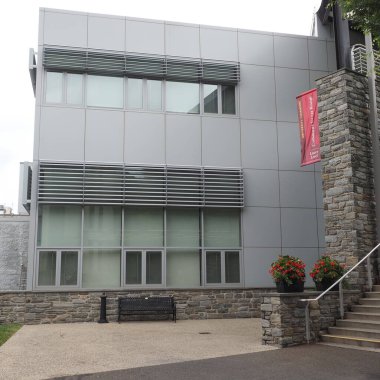 Glenside 'daki Arcadia Üniversitesi' nin kampüsü, bahçesi ve binaları.