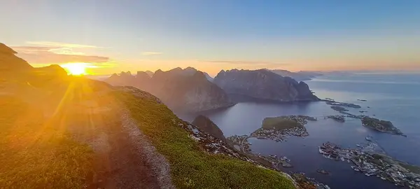 Reinebringen, Lofoten, Norveç panoramik hava manzarası
